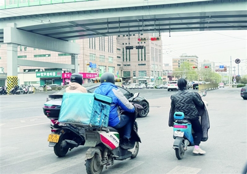 个体工商户、自由职业者、快递外卖人员等都纳入了住房公积金制度覆盖范围